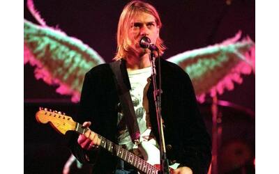 Kurt Cobain, l'ultima chitarra all'asta per 1,5 milioni di dollari