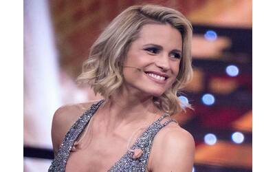 Michelle Hunziker torna in tv: gli inizi a Buona Domenica, sul palco di Sanremo, 7 segreti