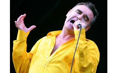 Morrissey attacca i media. «Vogliono cancellarmi dalla storia degli Smiths»