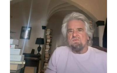 Beppe Grillo: «Il Papa va in tv perché la Chiesa è in crisi, si rivedano i Patti Lateranensi»