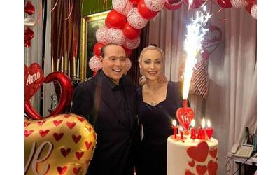 Il San Valentino di Marta Fascina: «Silvio, il nostro amore unico non svanirà mai»