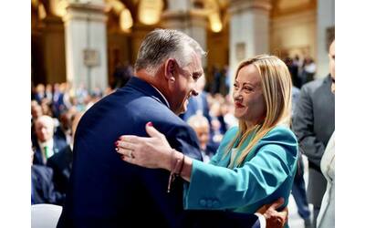 Meloni fa pesare il ruolo di mediatrice tra la Ue e l’«amico» Orbán: i contatti e la cautela