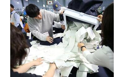 alle elezioni in corea del sud vince l opposizione con le cipolle
