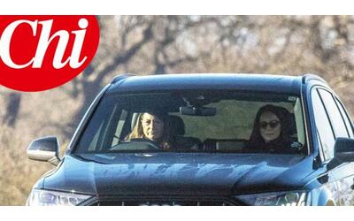 Kate, la malattia e quella foto rubata in auto (che fa il gioco dei Windsor)