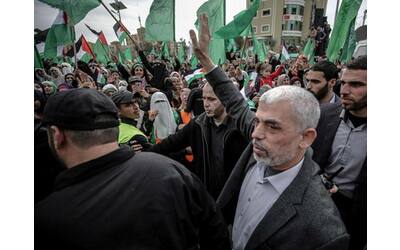 L’arroganza di Sinwar, il leader di Hamas che gestisce i negoziati fra tunnel e pizzini