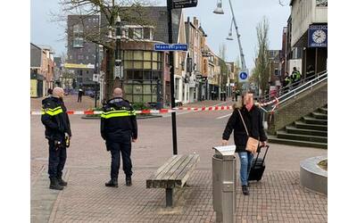 Paesi Bassi, a Ede un uomo tiene in ostaggio alcune persone in un bar, artificieri all’opera. Evacuate numerose case