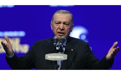 Pugno duro di Erdogan contro le presunte spie israeliane che cacciano gli...