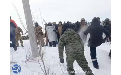 russia scontri durante le proteste per la condanna di un attivista