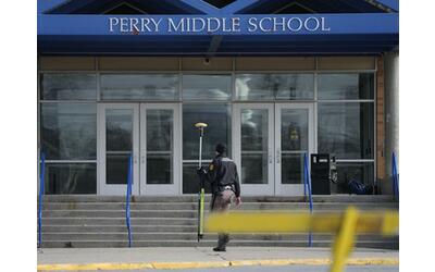 Sparatoria a scuola in Iowa, il killer era uno studente: ucciso un bambino di...