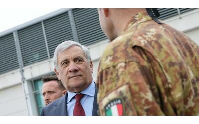 Tajani: «Nessuno nella Nato parla di intervento diretto in Ucraina, si...