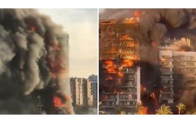 valencia enorme incendio in un palazzo di 14 piani ci sono persone intrappolate
