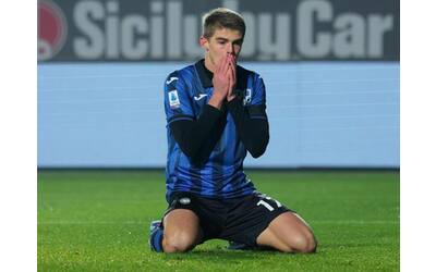 De Ketelaere il gol sbagliato in Atalanta-Milan: poi assist dell’ex