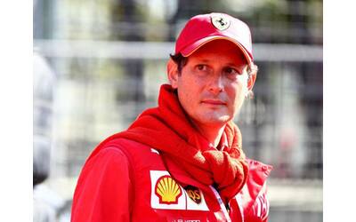 Elkann difende Vasseur: «Con lui la Ferrari è unita, vedo i progressi»