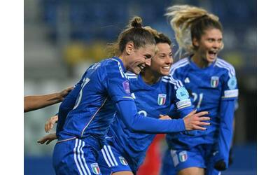 italia nelle qualificazioni agli europei di calcio femminile 2025 con olanda norvegia e finlandia