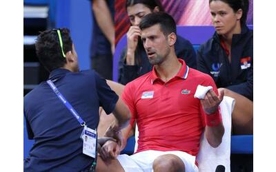 Novak Djokovic perde in Australia dopo 43 partite. Infortunio al polso: cosa è successo