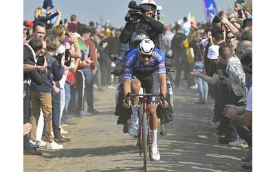 Parigi-Roubaix 2024: dove vedere la gara in tv e streaming. Van der Poel il favorito