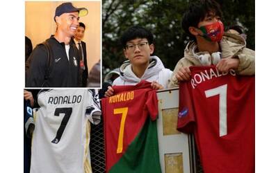 Ronaldo infortunato, salta tournée in Cina: tifosi assaltano l'hotel