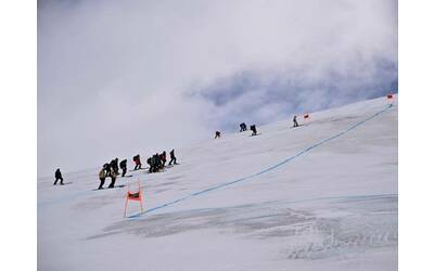 Sci, Cervinia, la discesa libera da Zermatt:  cancellata  anche la seconda...