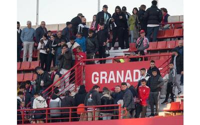Tifoso muore in Granada-Athletic Bilbao, gara sospesa: cosa è successo