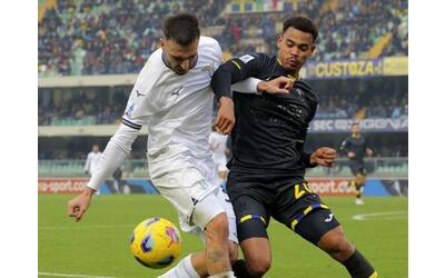 Verona-Lazio risultato 1-1: gol di Zaccagni e Henry