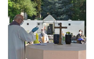 Il Vaticano apre alla possibilità che le ceneri siano conservate in luoghi...
