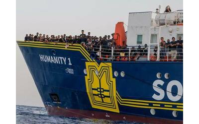 Migranti, doppio stop alle navi Ong: fermo di «Humanity1» e no del Tar a Emergency