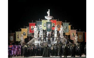 Napoli, al teatro San Carlo i «Vespri siciliani» secondo Emma Dante: «Un omaggio alle vittime di mafia»
