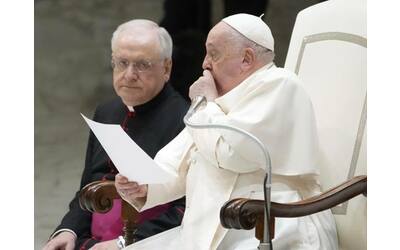 Papa Francesco, oggi: «Non sto ancora bene». E non legge la catechesi