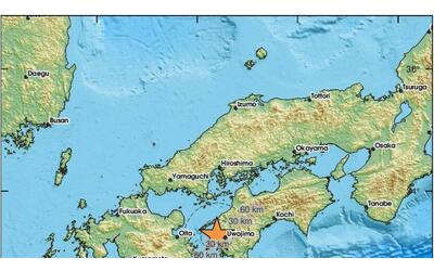 terremoto in giappone scossa di grado 6 3 a uwajima