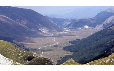 Abruzzo, non c’è tregua per i Piani di Pezza: un’area protetta su cui sorgerà uno stadio per lo sci