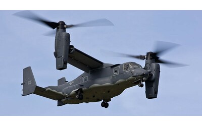 aereo elicottero militare usa con 8 marines a bordo precipitato al largo del giappone