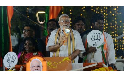 Al via le elezioni in India: una coalizione di 40 partiti sfida il premier uscente Modi alla guida del Paese più popoloso del mondo