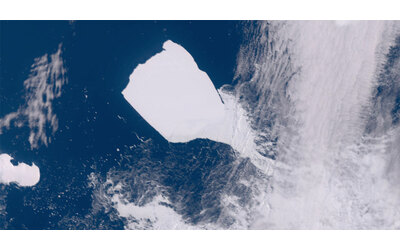 antartide riprende a muoversi il pi grande iceberg del mondo dal 1986 era incagliato nel mare di weddell