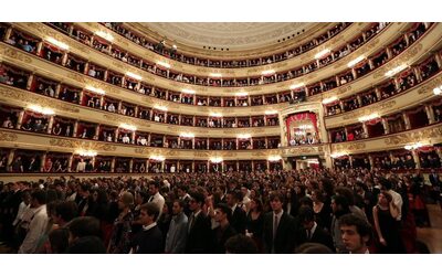 Bambino piange al Teatro alla Scala di Milano: famiglia allontanata dal sovrintendente. Come prevede il regolamento