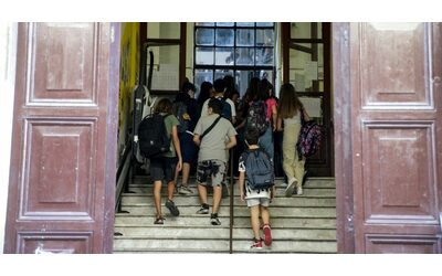 Bologna, da gennaio del 2025 le scuole medie della città rimarranno aperte anche il pomeriggio