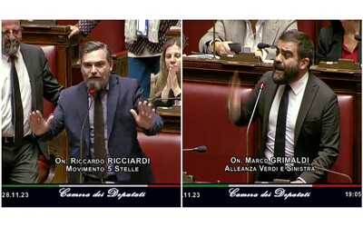 Camera, le opposizioni: “Salvini riferisca sul caso Lollobrigida”. Bagarre in Aula, Ricciardi (M5s): “Chi di voi è mai riuscito a fermare un treno?”