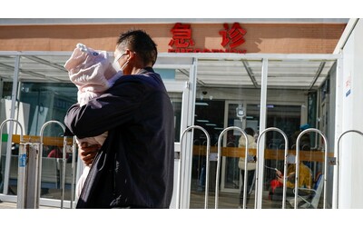 Cina, aumento delle malattie respiratorie tra i bambini. Ospedali presi...