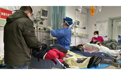 Cina, “emergenza per epidemia polmonite nei bambini”. Un epidemiologo su X posta video degli ospedali pieni