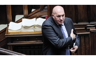 crosetto in procura a roma il ministro sentito dai pm sulle sue dichiarazioni al corriere