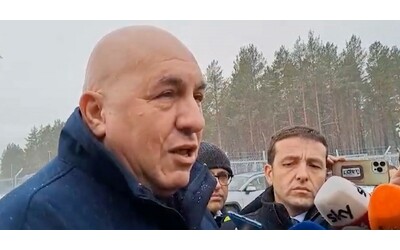 crosetto in visita al contingente italiano in lettonia putin vuole tregua ci creder quando non cadranno bombe