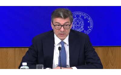 Def, Giorgetti: “L’obiettivo è confermare il taglio del cuneo fiscale anche nel 2025”