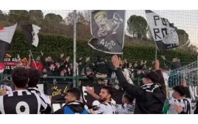 Domeniche Bestiali – L’invito del Siena ai suoi tifosi: “Venite a rizzollare con noi il campo”