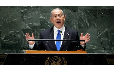 Dopo lo scandalo anche Roma sospende i finanziamenti all’agenzia Onu per i palestinesi, Israele: “Unrwa fuori dal dopoguerra”