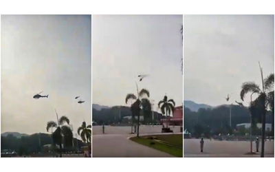 due elicotteri militari si scontrano in malesia durante un addestramento morte le dieci persone a bordo