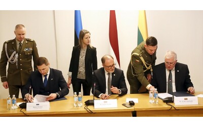 Estonia, Lituania e Lettonia preparano “strutture di difesa comuni” ai...