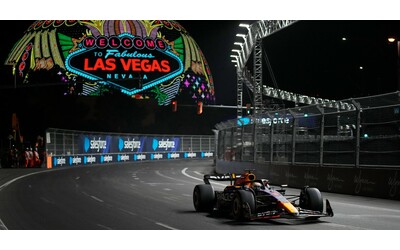 F1, Verstappen sbanca anche Las Vegas. Leclerc supera Perez all’ultima...