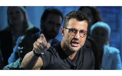 “Fabrizio Corona ancora socialmente pericoloso”, la Questura di Milano richiede la riattivazione della sorveglianza speciale
