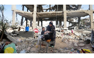 Gaza, “Cessate il fuoco permanente e soluzione politica. Un crimine di...