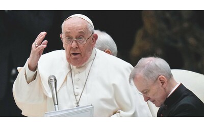 gaza papa francesco grida inascoltato mentre l occidente va verso la carneficina