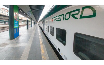 I nuovi treni sono troppo alti per la galleria: la Milano-Chiasso si ferma a Como. Trenord: “No, tunnel inadeguato. È troppo basso”
